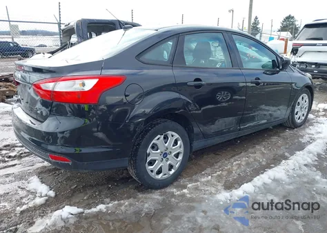 2012 Ford Focus Se z USA, uszkodzony, nr VIN 1FAHP3F25CL293301